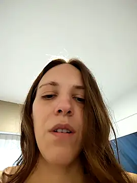 Snapshot of lauflor chatting on April 29, 11:47 am lauflor online show from April 29, 11:47 am