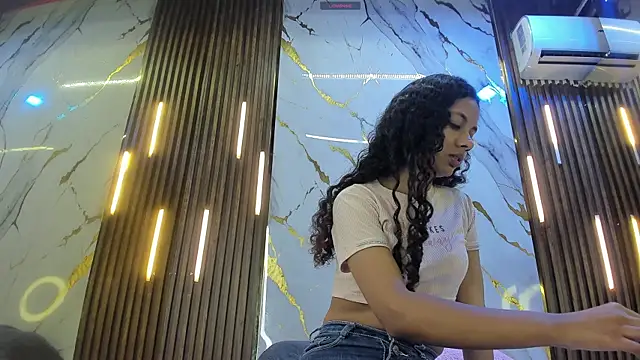 Snapshot of VictoriaDuart chatting on November 27, 8:00 pm VictoriaDuart online show from November 27, 8:00 pm