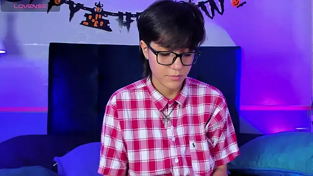 Tsuki Maru online show from October 25, 8:36 pm