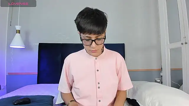 Tsuki Maru online show from November 10, 9:36 pm