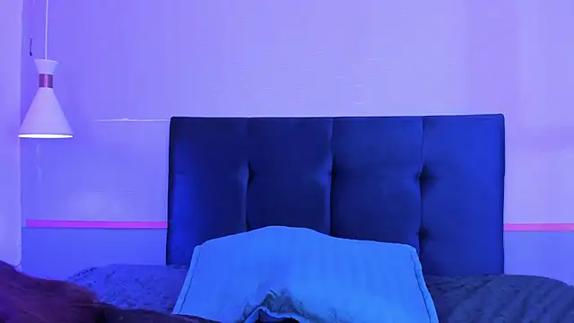 Tsuki Maru online show from February 25, 7:07 am