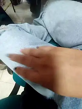 LunaJacobs online show from March 26, 4:01 pm