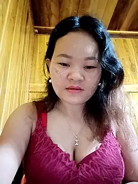 ctm-cute online show from April 4, 9:45 pm