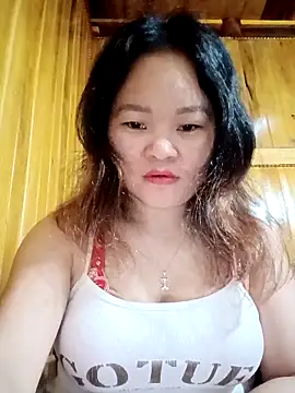 Snapshot of ctm-cute chatting on April 29, 12:05 am ctm-cute online show from April 29, 12:05 am