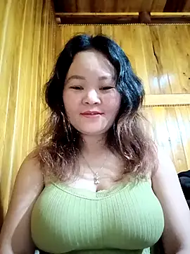 Snapshot of ctm-cute chatting on April 30, 10:10 am ctm-cute online show from April 30, 10:10 am