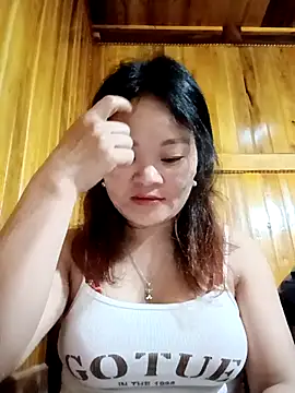 Snapshot of ctm-cute chatting on May 3, 12:05 am ctm-cute online show from May 3, 12:05 am