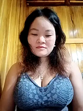 Snapshot of ctm-cute chatting on May 6, 10:20 am ctm-cute online show from May 6, 10:20 am