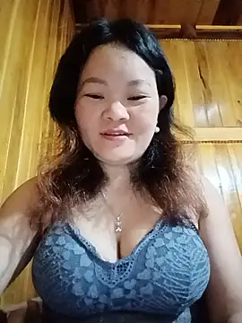 Snapshot of ctm-cute chatting on May 17, 6:33 am ctm-cute online show from May 17, 6:33 am