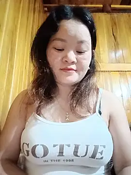 Snapshot of ctm-cute chatting on May 25, 6:41 am ctm-cute online show from May 25, 6:41 am