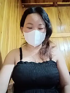 Snapshot of ctm-cute chatting on June 2, 9:33 am ctm-cute online show from June 2, 9:33 am