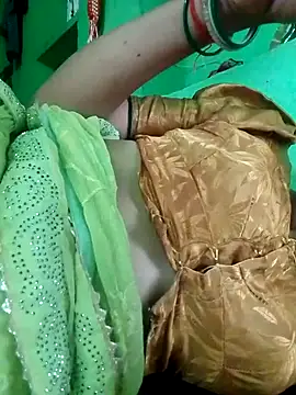 Snapshot of manish_hot473 chatting on September 21, 4:14 am manish hot473 online show from September 21, 4:14 am