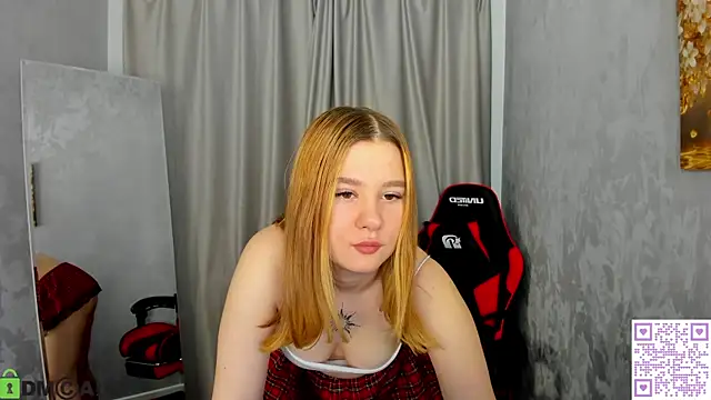 Brenda Puff online show from November 9, 12:53 am