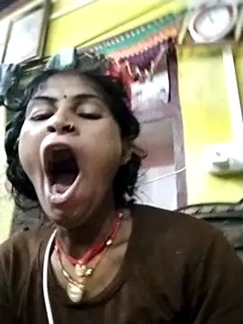 Snapshot of Susila_ji chatting on September 13, 8:52 pm Susila ji online show from September 13, 8:52 pm