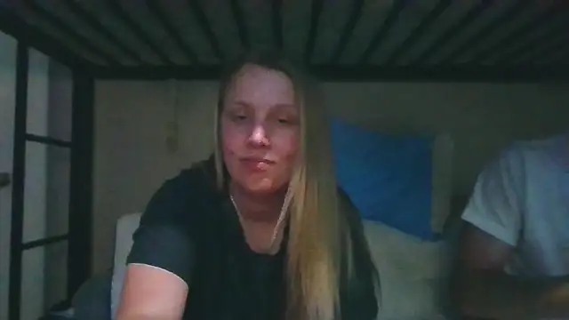 DomsSexDoll69 online show from May 20, 9:48 am