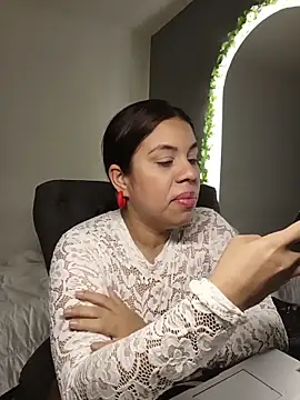 GabyMontenegro online show from November 6, 12:17 pm