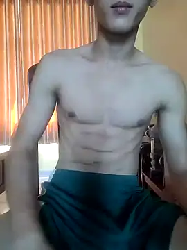 Snapshot of thienlong05 chatting on October 5, 7:07 am thienlong05 online show from October 5, 7:07 am