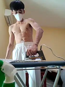 Snapshot of thienlong05 chatting on November 4, 1:38 am thienlong05 online show from November 4, 1:38 am