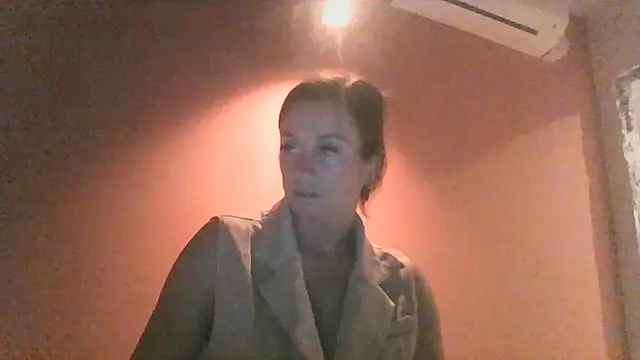 Snapshot of Justnani001 chatting on September 9, 7:35 pm Justnani001 online show from September 9, 7:35 pm