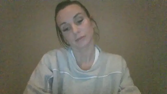 Snapshot of Justnani001 chatting on February 18, 9:11 pm Justnani001 online show from February 18, 9:11 pm