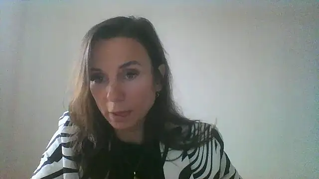 Snapshot of Justnani001 chatting on February 24, 12:03 pm Justnani001 online show from February 24, 12:03 pm