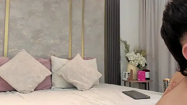 NikoStone  online show from March 7, 6:21 am