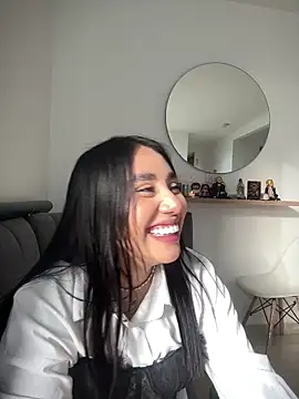 Snapshot of Sophie_Dreamss chatting on June 22, 9:56 pm Sophie Dreamss online show from June 22, 9:56 pm