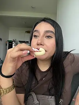 Snapshot of Sophie_Dreamss chatting on July 9, 9:30 pm Sophie Dreamss online show from July 9, 9:30 pm