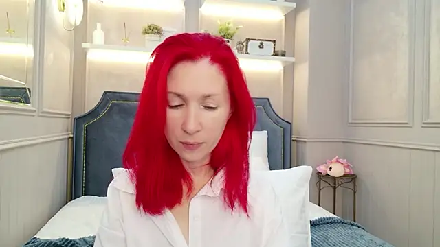 Snapshot of Sofia_Lix chatting on December 4, 4:00 am Sofia Lix online show from December 4, 4:00 am