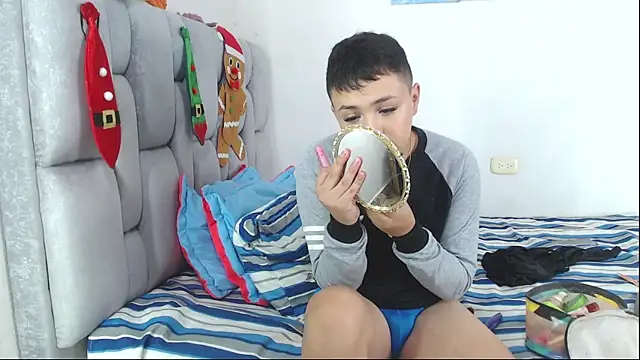 christopher Hot online show from November 24, 10:31 pm