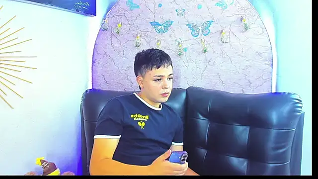 christopher Hot online show from April 21, 3:46 am