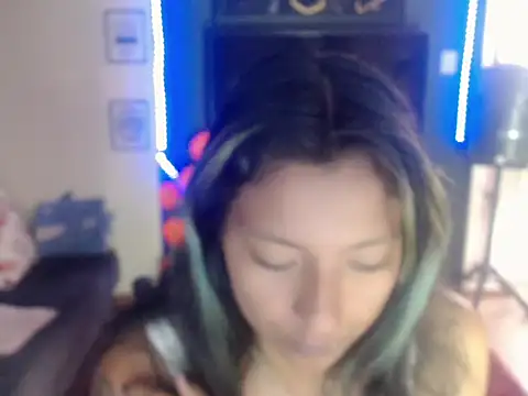 Snapshot of ScarletSizzling chatting on October 4, 1:20 pm ScarletSizzling online show from October 4, 1:20 pm