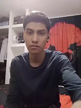 aispuro8505 online show from April 3, 7:06 am