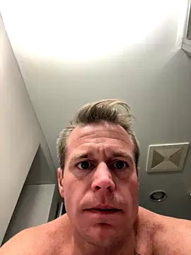 DILFiGuess11 online show from October 30, 6:04 am