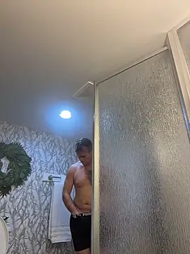 DILFiGuess11 online show from March 7, 5:26 am