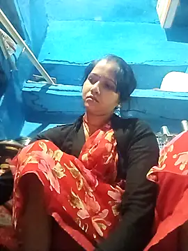 Jooli xx online show from April 4, 1:04 am