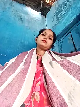 Jooli xx online show from April 9, 4:01 am