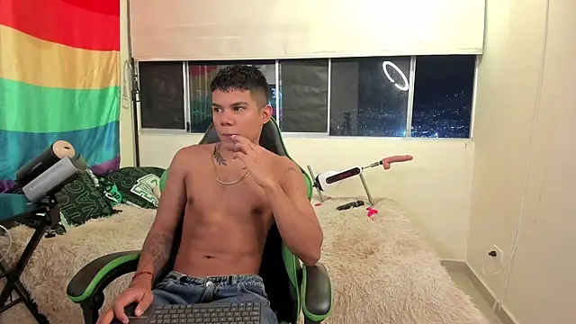 Jack castell online show from December 2, 12:05 am