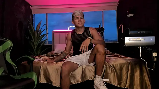 Jack castell online show from July 6, 11:40 pm