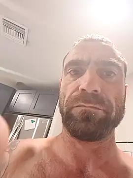 Snapshot of funren6996 chatting on October 5, 10:57 am funren6996 online show from October 5, 10:57 am