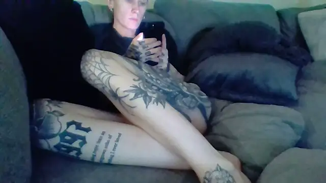 liltiddygoffwaifu online show from November 29, 10:51 am