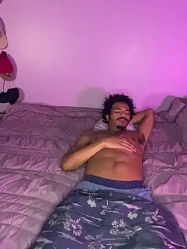 TRILLAHUNG online show from April 9, 4:01 am