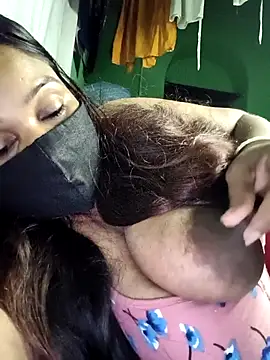 Snapshot of V-hot-swiet chatting on October 30, 11:27 pm V-hot-swiet online show from October 30, 11:27 pm