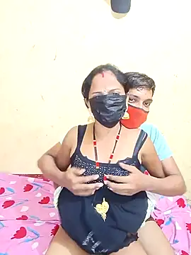 Snapshot of Janvi_342 chatting on October 11, 6:39 pm Janvi 342 online show from October 11, 6:39 pm