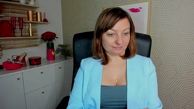 angelaSamt online show from April 13, 5:35 am