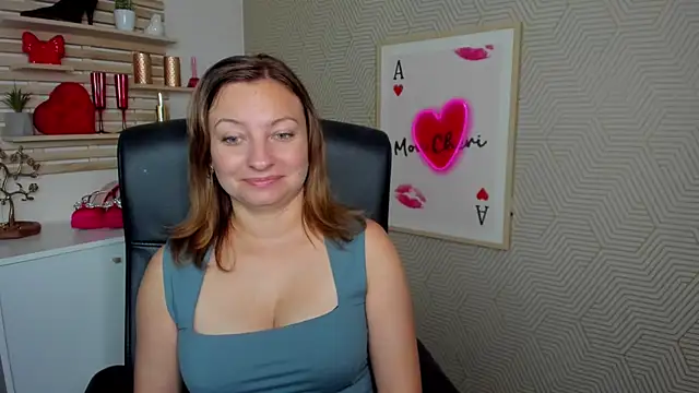 Snapshot of angelaSamt chatting on July 23, 5:38 am angelaSamt online show from July 23, 5:38 am