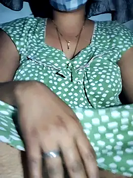 Snapshot of Alina-khan chatting on February 27, 6:52 pm Alina-khan online show from February 27, 6:52 pm