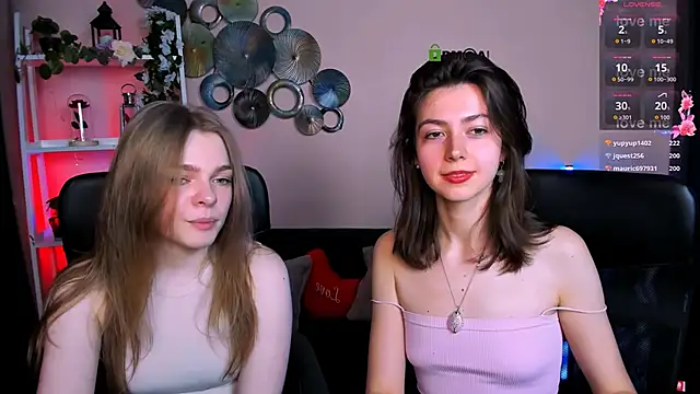 kitniss dreamy online show from March 26, 8:36 pm