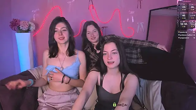 kitniss dreamy online show from April 10, 10:14 pm