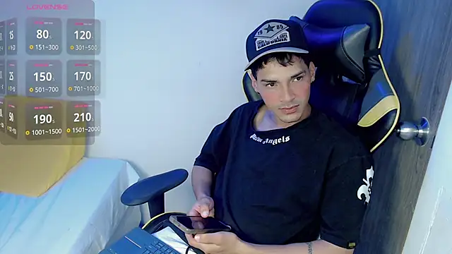 Snapshot of yankees_ chatting on September 12, 4:01 am yankees online show from September 12, 4:01 am