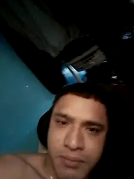 Snapshot of JoshuaMiller chatting on September 24, 2:42 pm JoshuaMiller online show from September 24, 2:42 pm